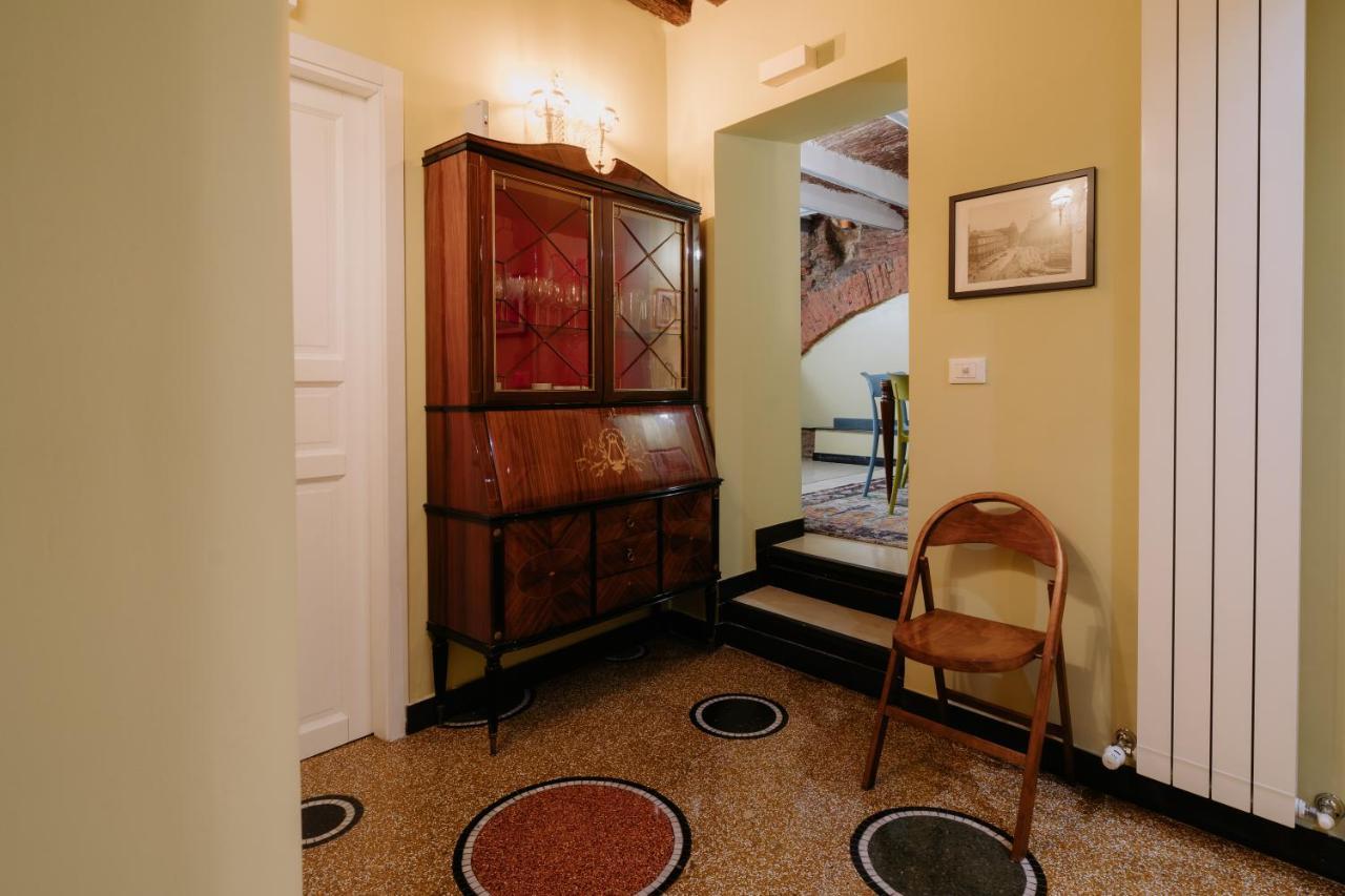 Le Stanze Del Piccadilly Hostel Genoa Exterior photo